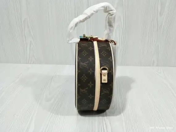 AAA Replica Ru BOITE Vuitton Louis PETITE CHAPEAU 0624